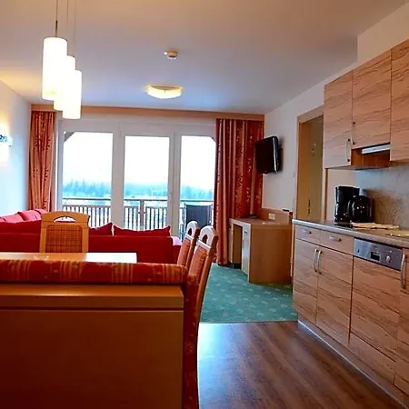 Buchenhain 4*